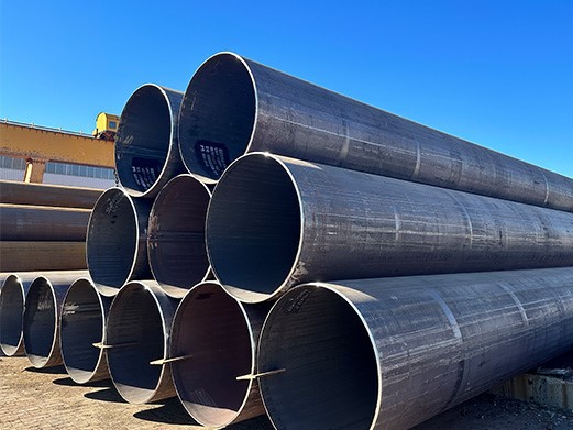 API 5L X65 LSAW longitudinal weld seam close up - octal pipe API 5L X65 LSAW longitudinal weld seam close up - octal pipe