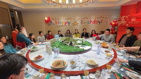 Team applause and joyful moments at Octal Pipe holiday celebration Team applause and joyful moments at Octal Pipe holiday celebration