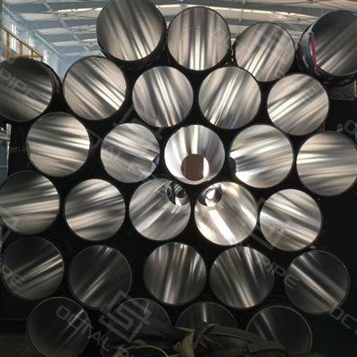 Pipe min bɛ kɛ ni nɛgɛ ye min bɛ wele ko Carbon Steel